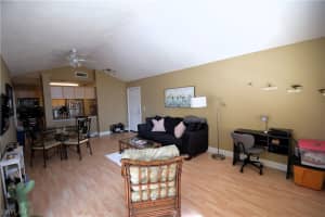 3419 Winkler Avenue, FORT MYERS, FL 33916 Sold 11/29/23