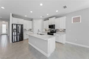 28185 Seasons Tide Avenue, BONITA SPRINGS, FL 34135 Sold 04/09/24