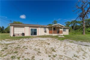 7870 Breeze Drive, NORTH FORT MYERS, FL 33917 Sold 12/28/23
