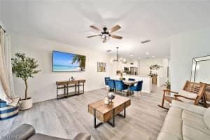 816 Hampton Circle, NAPLES, FL 34105 Sold 04/03/24