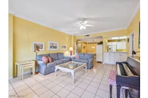 201 Arbor Lake Drive, NAPLES, FL 34110 Sold 12/22/23