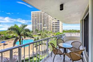 380 Seaview Court, MARCO ISLAND, FL 34145 Sold 05/06/24