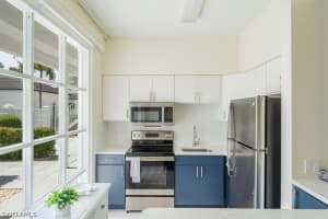 1170 Edington Pl APT B3, Marco Island, FL 34145, Sold 12/31/24