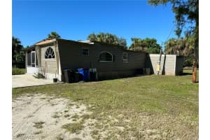 8010 McDaniel Drive, NORTH FORT MYERS, FL 33917 Sold 10/27/23