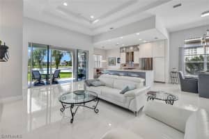 3384 Sandpiper Way Way, NAPLES, FL 34109 Sold 12/04/23