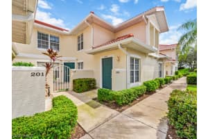 4970 Deerfield Way, NAPLES, FL 34110 Sold 10/31/23
