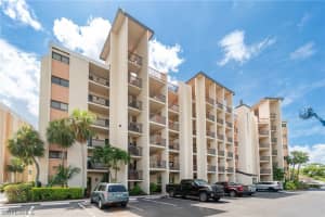 3462 Hancock Bridge Pkwy APT 215, North Fort Myers, FL 33903, Sold 08/26/24