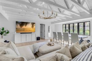 1575 Pelican Avenue, NAPLES, FL 34102 Sold 01/31/24