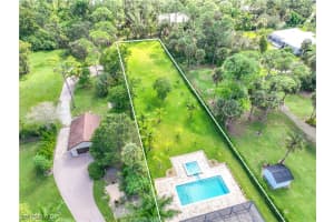 1890 Oakes Boulevard, Naples, FL 34119 - MLS#223069802