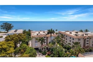 3135 Gulf Drive, SANIBEL, FL 33957 Sold 10/06/23