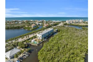 5220 Bonita Beach Rd SW, Bonita Springs, FL 34134, Sold 10/13/23