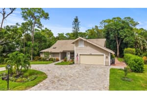 2286 Royal Lane, NAPLES, FL 34112 Sold 12/01/23