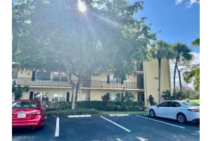 1087 Forest Lakes Drive, NAPLES, FL 34105 Sold 05/20/24
