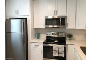2738 Kings Lake Boulevard, NAPLES, FL 34112 Sold 12/22/23