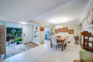 576 Retreat Drive, NAPLES, FL 34110 Sold 04/15/24