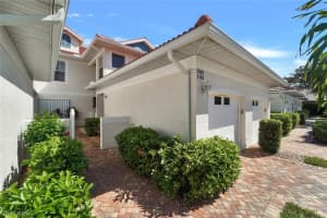 5105 Cedar Springs Dr Drive, NAPLES, FL 34110 Sold 05/31/24