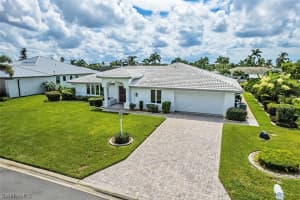 1034 Clarellen Drive, FORT MYERS, FL 33919 Sold 12/01/23