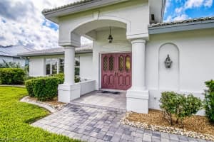 1034 Clarellen Drive, FORT MYERS, FL 33919 Sold 12/01/23