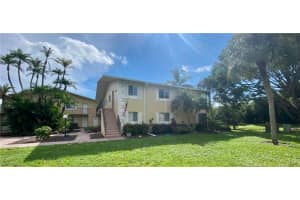 8049 Country Road, FORT MYERS, FL 33919 Sold 05/15/24
