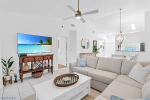 6625 Huntington Lakes Circle, NAPLES, FL 34119 Sold 03/20/24