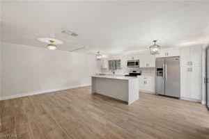 1470 Park Shore Circle, FORT MYERS, FL 33901 Sold 02/27/24