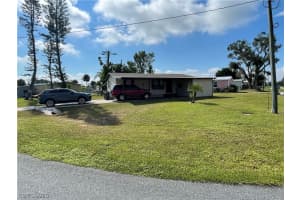 7641 Peyraud Drive, NORTH FORT MYERS, FL 33917 Sold 10/31/23