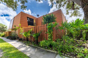 1720 Park Meadows Drive, FORT MYERS, FL 33907 Sold 11/14/23