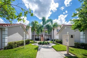 6700 Dennis Circle, NAPLES, FL 34104 Sold 11/02/23