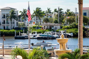 450 Bayfront Place, NAPLES, FL 34102 Sold 12/18/23