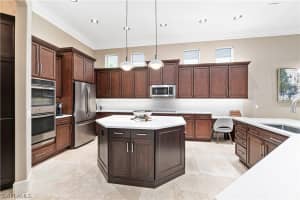 265 Charleston Court, NAPLES, FL 34110 Sold 06/11/24