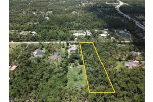 5700 Cedar Tree Lane, Naples, FL 34116 - MLS#223072835