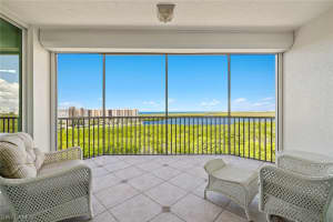 325 Dunes Boulevard, NAPLES, FL 34110 Sold 07/09/24