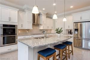 1504 Mockingbird Drive, NAPLES, FL 34120 Sold 04/18/24