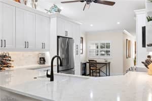 526 Lake Louise Circle, NAPLES, FL 34110 Sold 02/01/24