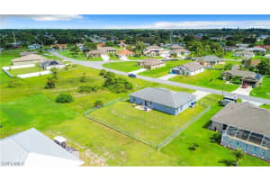 816 Unger Avenue, FORT MYERS, FL 33913 Sold 05/24/24