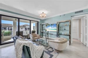 1035 3rd Avenue, NAPLES, FL 34102 Sold 03/08/24