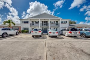 8741 Lueck Ln 5, Fort Myers