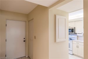 860 Panama Court, MARCO ISLAND, FL 34145 Sold 04/11/24