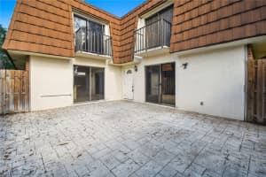 1428 Park Shore Circle, FORT MYERS, FL 33901 Sold 01/12/24