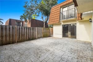 1428 Park Shore Circle, FORT MYERS, FL 33901 Sold 01/12/24