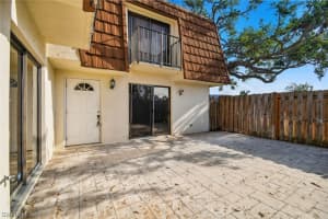 1428 Park Shore Circle, FORT MYERS, FL 33901 Sold 01/12/24