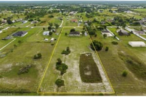 4395 20th Street, NAPLES, FL 34120 Sold 03/14/25