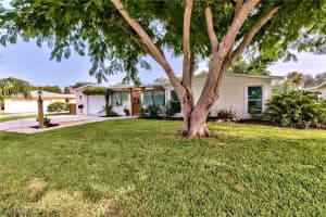 509 Val Mar Drive, FORT MYERS, FL 33919 Sold 02/07/24