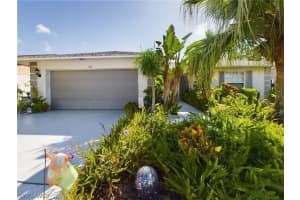 120 Bordeaux Circle, NAPLES, FL 34112 Sold 07/03/24