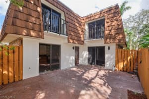1462 Park Shore Circle, FORT MYERS, FL 33901 Sold 11/29/23