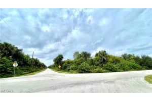 XXX Everglades Blvd S, Naples, FL 34117 - MLS#223074174