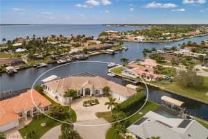 5366 Cortez Ct, Cape Coral