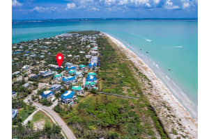 409 Gulf Drive, SANIBEL, FL 33957 Sold 11/06/23