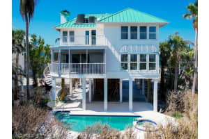 417 Bella Vista Way E, Sanibel, FL 33957, Sold 05/15/24