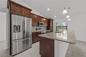 7942 18th Place, LABELLE, FL 33935 Sold 09/13/24